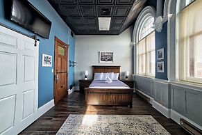 City Hall Grand Hotel