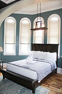 City Hall Grand Hotel