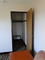 Oscoda Lakeside Hotel