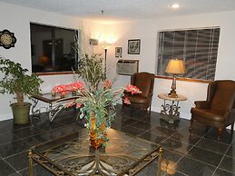 Oscoda Lakeside Hotel