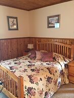 Blue Grouse Country Inn Bed & Breakfast
