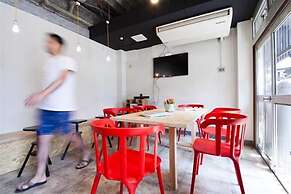 Hakata Gofukumachi Hostel Takataniya