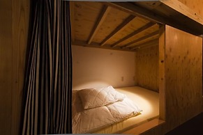 Hakata Gofukumachi Hostel Takataniya