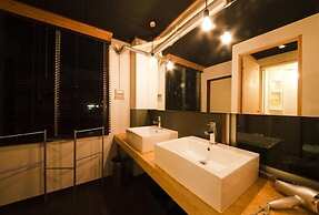 Hakata Gofukumachi Hostel Takataniya