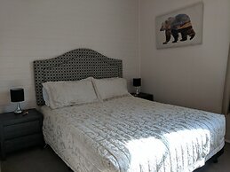 Lake Bolac Motel