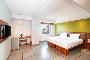 Swiss-Belexpress Kuta Legian