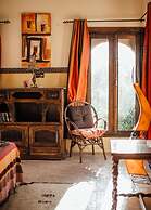 Dar Danse the Bubble on the Beach