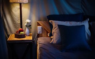 Yolo Camping House - Hostel