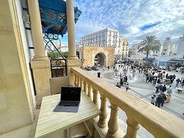 Royal Victoria - Ex British Embassy