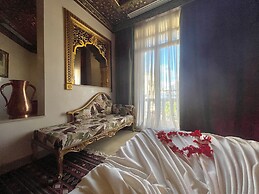 Royal Victoria - Ex British Embassy