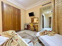 Royal Victoria - Ex British Embassy