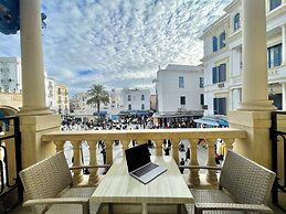 Royal Victoria - Ex British Embassy