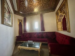 Royal Victoria - Ex British Embassy