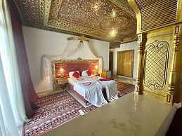 Royal Victoria - Ex British Embassy