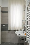 Hotel America