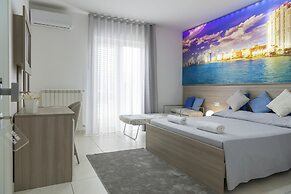 Hotel America