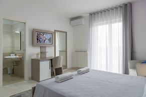 Hotel America