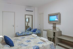 Hotel America