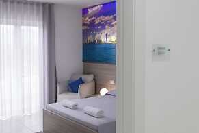 Hotel America