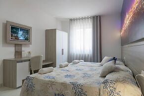 Hotel America