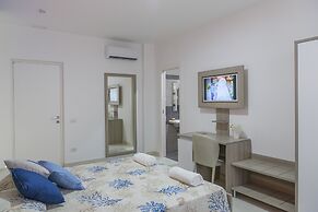 Hotel America