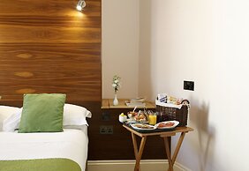 Castle Hotel