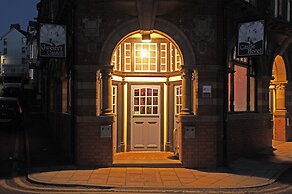 Castle Hotel