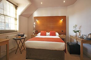 Castle Hotel