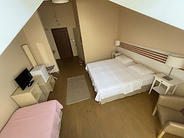 Camlihemsin Tasmektep Hotel