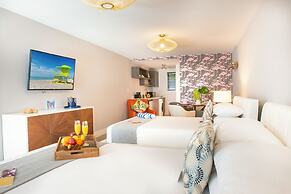 Waterside Hotel and Suites