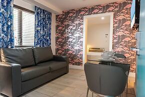 Waterside Hotel and Suites