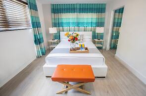 Waterside Hotel and Suites