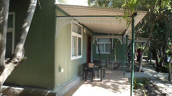 Ditlhapi Guest House