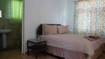 Ditlhapi Guest House