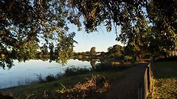 Ditlhapi Guest House