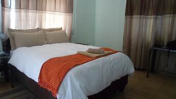 Ditlhapi Guest House