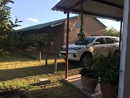 Ditlhapi Guest House