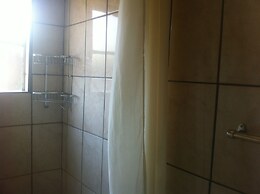 Ditlhapi Guest House