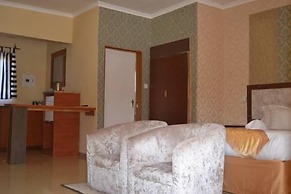 Pacific Conqueror Self Catering Units