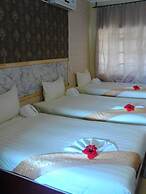 Pacific Conqueror Self Catering Units