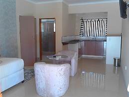 Pacific Conqueror Self Catering Units