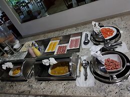 Gran Hotel de Lago - Lago Agrio