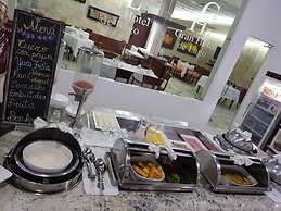 Gran Hotel de Lago - Lago Agrio