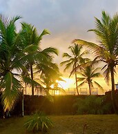 Peninsula Beach Club Hotel