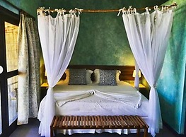 Peninsula Beach Club Hotel