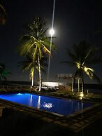 Peninsula Beach Club Hotel