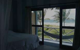 Peninsula Beach Club Hotel