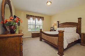 3BD 2BA Sleeps 8 Platinum RVC30203 Bedroom RHOF