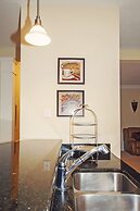 3BD 2BA Sleeps 8 Platinum RVC30203 Bedroom RHOF