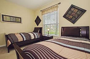 3BD 2BA Sleeps 8 Platinum RVC30203 Bedroom RHOF